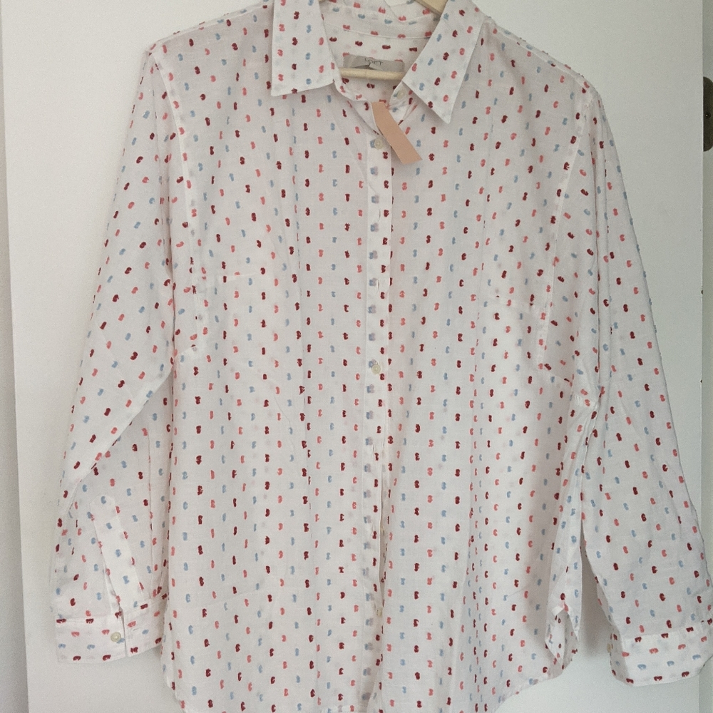 Dotted button down blouse NWT